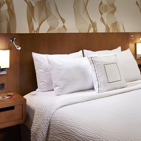 Courtyard By Marriott Sunnyvale Silicon Valley Extérieur photo